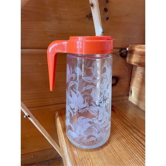 Vintage Anchor Hocking Glass 1 qt Pitcher - Picture 1 of 4